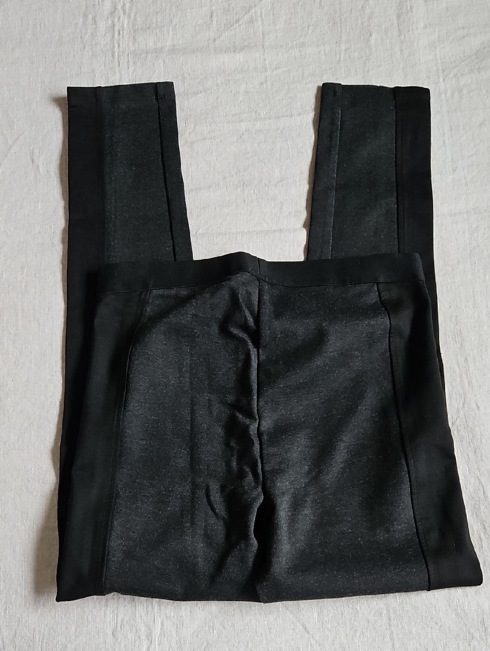 BCBGmaxzria Gray Pullover Skinny Jeggings Pants Wide Black Panels At Side Medium - Picture 8 of 16